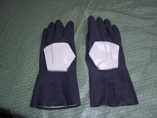 Gloves.jpg
