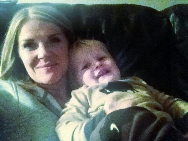 us couch cuddles