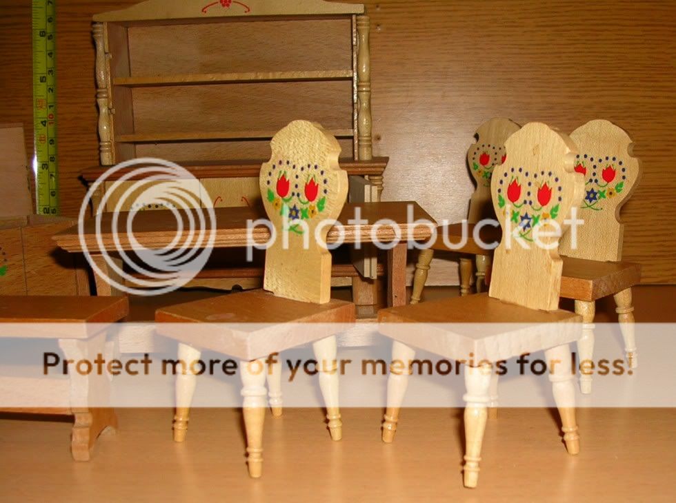 Puppenstube Puppenhaus Möbel Holz ca. 60er Jahre 8 Teile